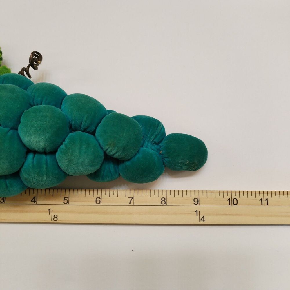 Vintage Velvet Set Of 4 Grapes on Vine Plush‎ Home Decor 9 Inches Grandmacore - Picture 13 of 13